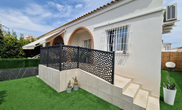 Villa - Herverkoop - Torrevieja - Torrevieja