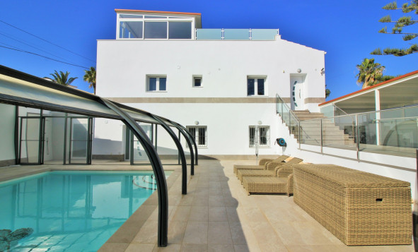 Villa - Herverkoop - Villamartin - Orihuela Costa