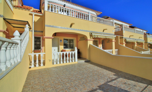 Villa - Herverkoop - Villamartin - Orihuela Costa