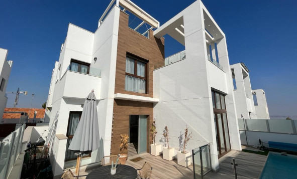 Villa - Resale - Los Altos - Orihuela Costa