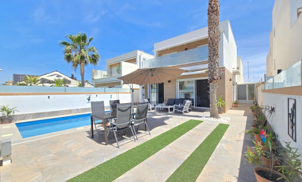 Villa * - Reventa - Pilar de la Horadada - Costa Blanca Sur