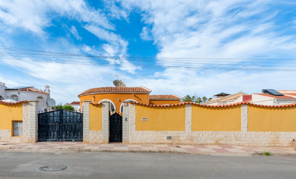 Resale - Villa - Ciudad Quesada - Rojales