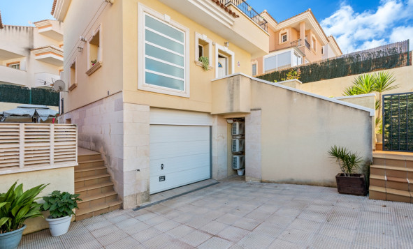 Resale - Villa - La Nucía - Benidorm