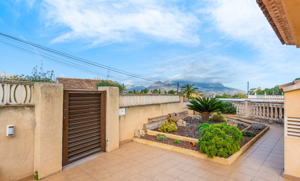 Resale - Villa - Polop - Benidorm