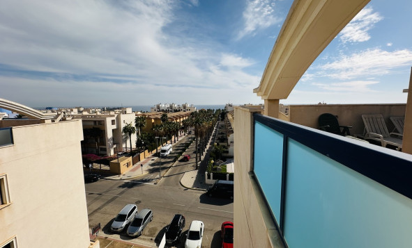 Resale - Apartment - Cabo Roig - Orihuela Costa