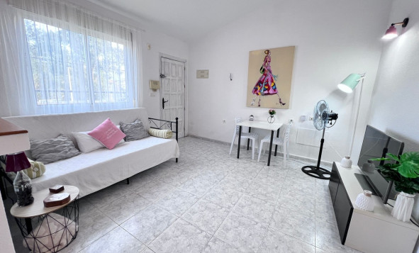 Resale - Apartment - Villamartin - Orihuela Costa