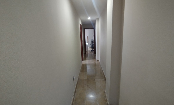 Resale - 1. Apartment / flat - Torrevieja