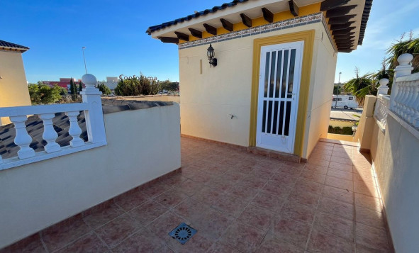 Resale - Villa - La Zenia - Orihuela Costa