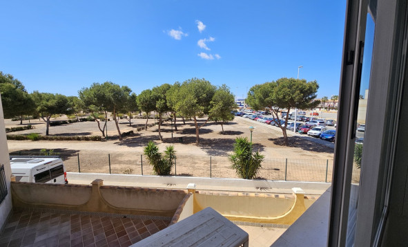 Resale - Apartment - La Zenia - Orihuela Costa