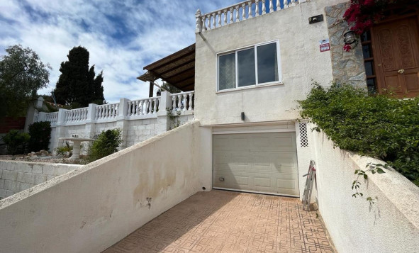 Resale - Villa - Los Balcones - Orihuela Costa