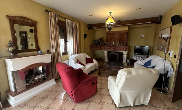 Resale - Villa - San Miguel de Salinas - Orihuela Costa