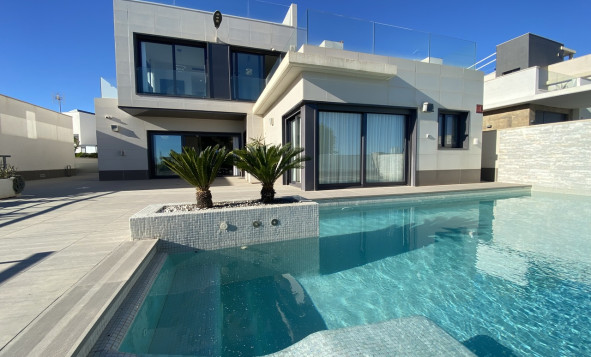 Resale - Villa - San Miguel de Salinas - Orihuela Costa