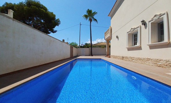 Resale - Villa - Cabo Roig - Orihuela Costa