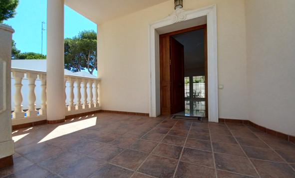 Resale - Villa - Cabo Roig - Orihuela Costa