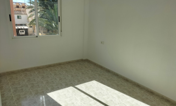 Resale - Apartment - San Miguel de Salinas - Orihuela Costa