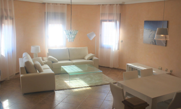 Herverkoop - 4. House - Detached Villa - Los Altos - Orihuela Costa