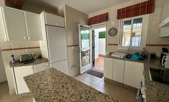 Resale - Town house / semi detached - Orihuela - Vistabella Golf