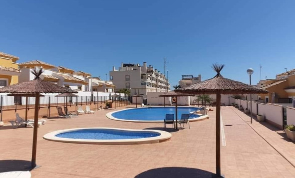 Resale - 2. Town house - Orihuela - Vistabella Golf