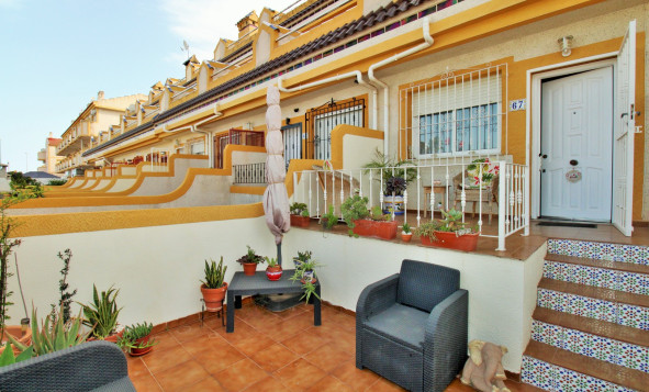 Reventa - Villa - Playa Flamenca - Orihuela Costa