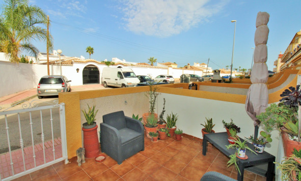 Reventa - Villa - Playa Flamenca - Orihuela Costa