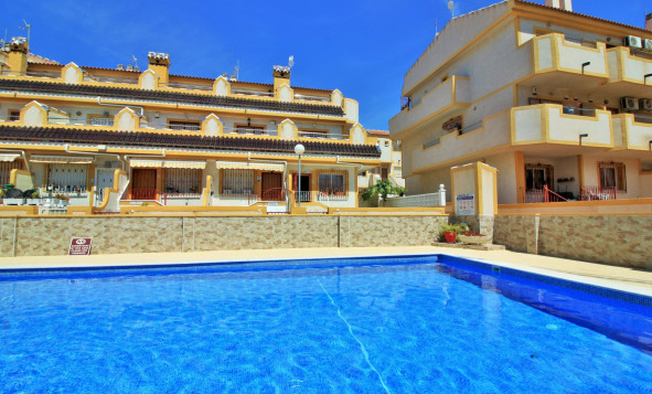 Reventa - Villa - Playa Flamenca - Orihuela Costa