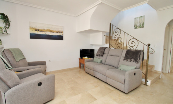 Resale - Villa - Villamartin - PAU 8