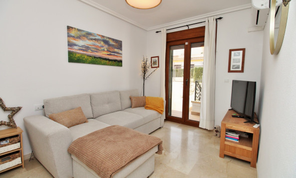 Resale - Villa - Villamartin - PAU 8