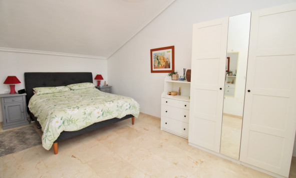 Resale - Villa - Villamartin - PAU 8