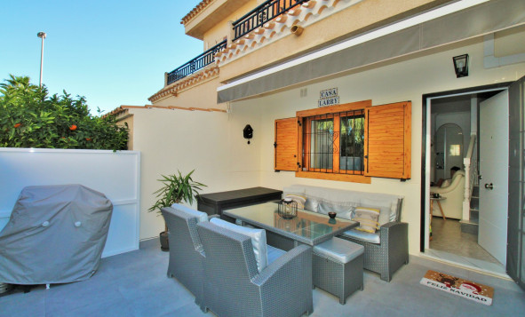 Resale - Villa - Playa Flamenca - Orihuela Costa