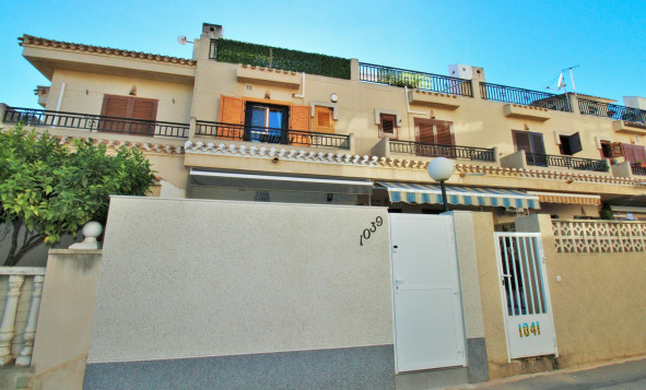 Resale - Villa - Playa Flamenca - Orihuela Costa