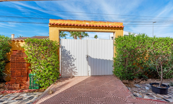 Resale - Villa - Ciudad Quesada - Rojales