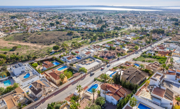 Resale - Villa - Ciudad Quesada - Rojales