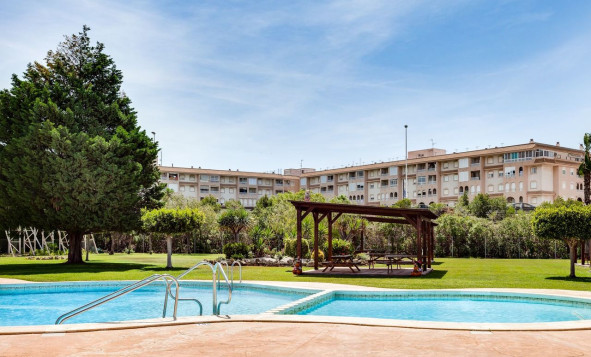 Resale - Apartment - Torrevieja