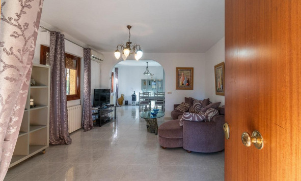 Resale - 4. House - Detached Villa - Orihuela Costa