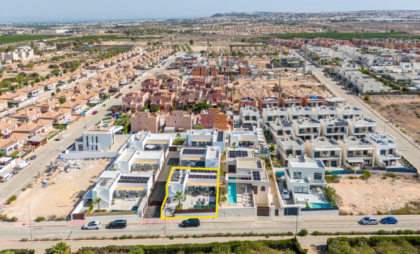 Herverkoop - Villa - Los Montesinos - Torrevieja