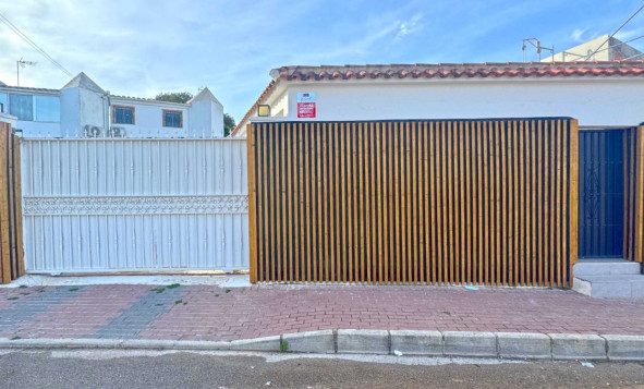 Herverkoop - Villa - Torrevieja - Orihuela Costa