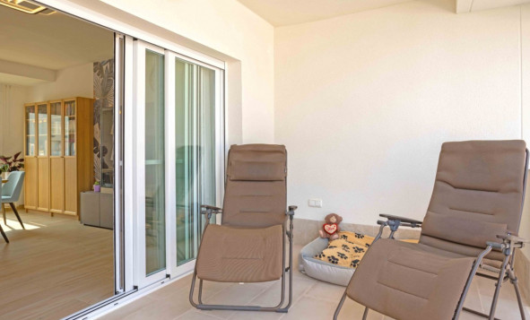 Resale - 1. Apartment / flat - Orihuela Costa