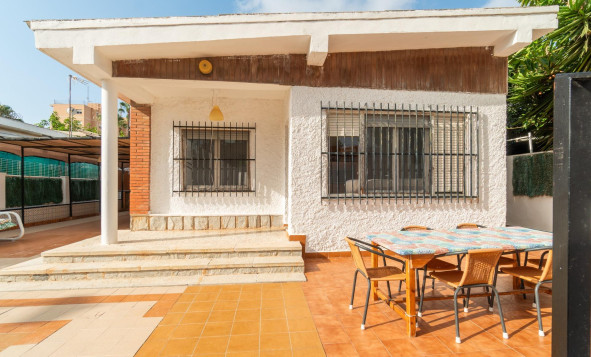 Herverkoop - Villa - Torrevieja