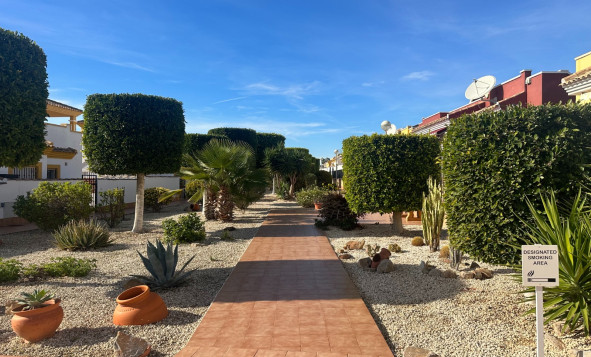 Herverkoop - Town house / semi detached - Orihuela - Vistabella Golf