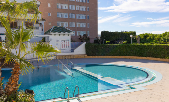 Resale - Apartment - Torrevieja