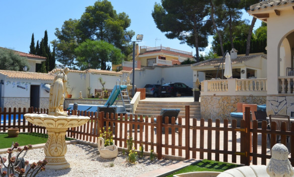 Reventa - Villa - Orihuela Costa