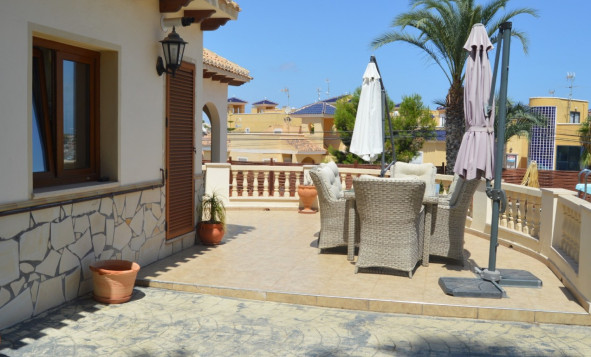 Reventa - Villa - Orihuela Costa