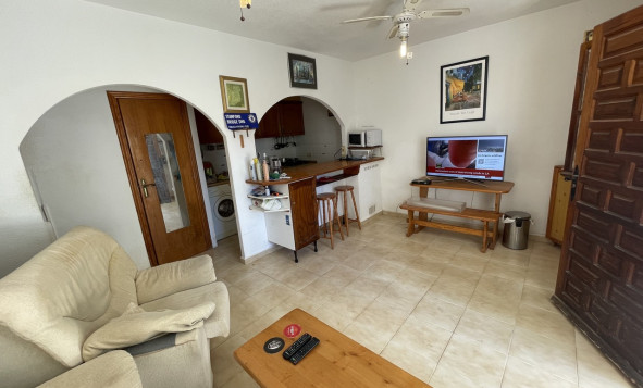 Resale - Villa - Los Balcones - Orihuela Costa