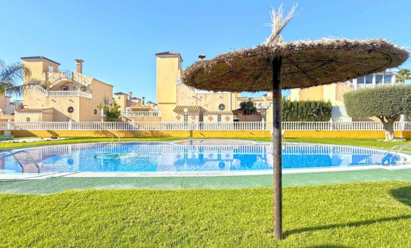 Resale - Apartment - Orihuela Costa