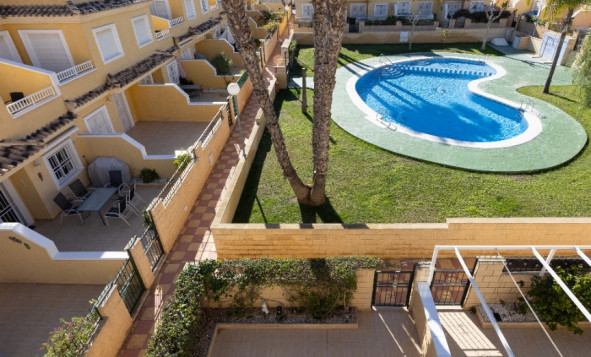 Reventa - 2. Town house - Punta Prima - Mariblanca