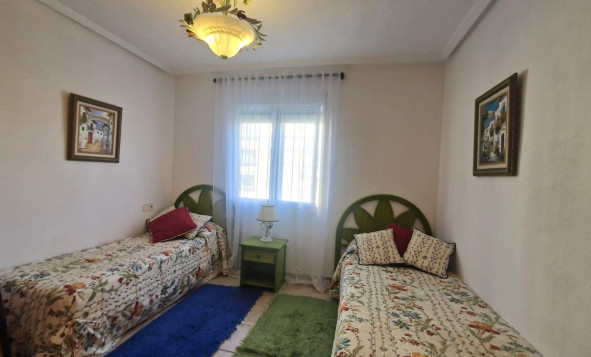 Resale - 2. Town house - Torrevieja