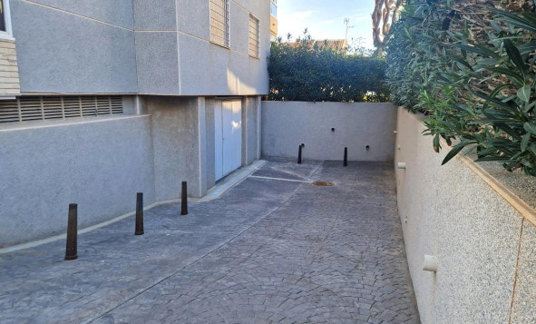 Resale - 2. Town house - Torrevieja