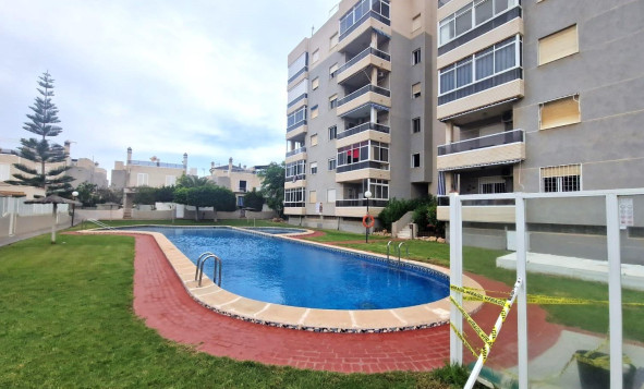 Resale - 2. Town house - Torrevieja