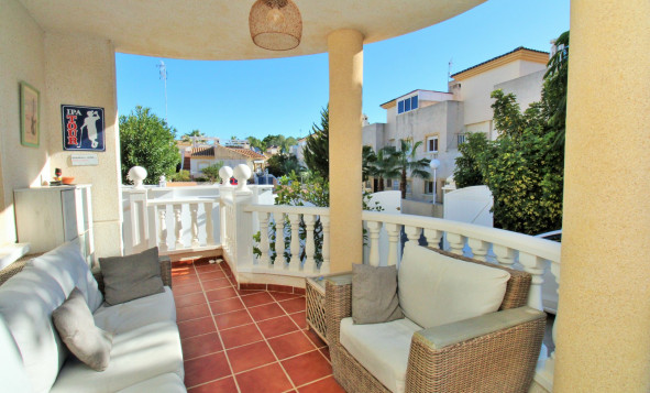 Herverkoop - Villa - Villamartin - Orihuela Costa