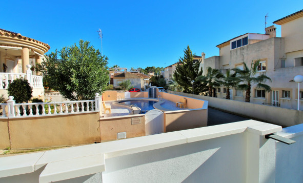 Herverkoop - Villa - Villamartin - Orihuela Costa